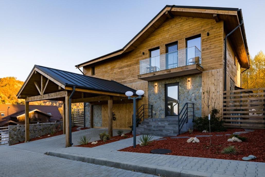 Hotel Maggie's Ranch Rîşnov Exterior foto